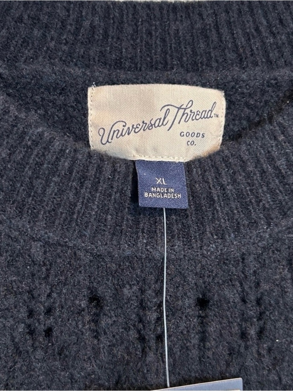 NWT Universal Thread Navy Blue Sweater Vest Women's Size XL fits like medium - Picture 2 of 4